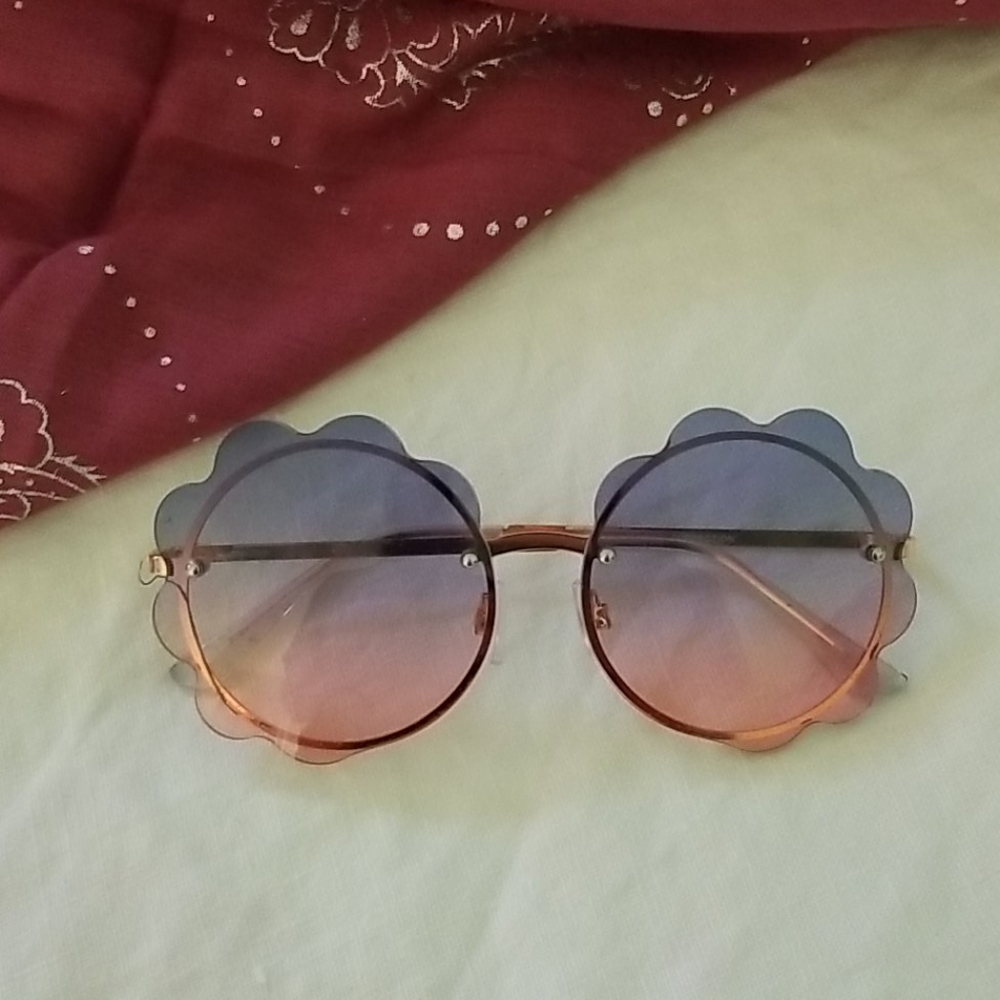 UNIQUE SUNGLASSES